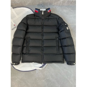 $175.00,Moncler Down Jackets For Men # 284460