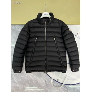 $175.00,Moncler Down Jackets For Men # 284471