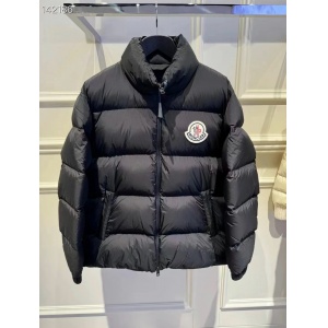 $175.00,Moncler Down Jackets For Men # 284472