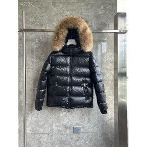 $175.00,Moncler Down Jackets For Men # 284473