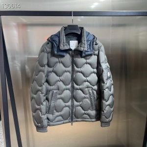 $185.00,Moncler Down Jackets For Men # 284478