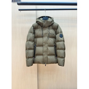 $175.00,Moncler Down Jackets For Men # 284484