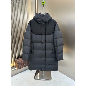 $185.00,Moncler Down Jackets For Men # 284488