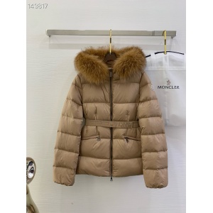 $195.00,Moncler Down Jackets For Women # 284512