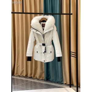 $175.00,Moncler Down Jackets For Women # 284532