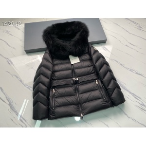 $175.00,Moncler Down Jackets For Women # 284539