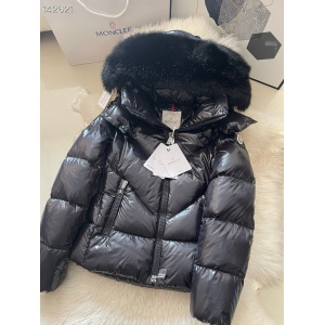 $175.00,Moncler Down Jackets For Women # 284544