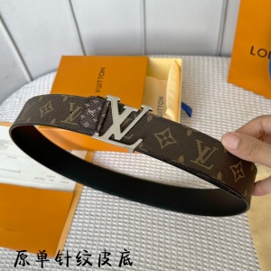 $54.00,Louis Vuitton 4.0cm Width Belts  # 285220