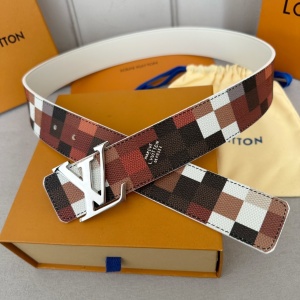 $54.00,Louis Vuitton 4.0cm Width Belts  # 285243