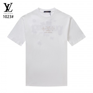 $27.00,Louis Vuitton Short Sleeve T Shirts For Men # 285330