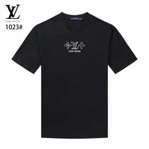 $27.00,Louis Vuitton Short Sleeve T Shirts For Men # 285332