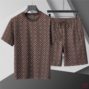 $55.00,Louis Vuitton Short Sleeve T shirts&Short Set For Men # 285851