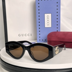 $56.00,Gucci Sunglasses  # 285909