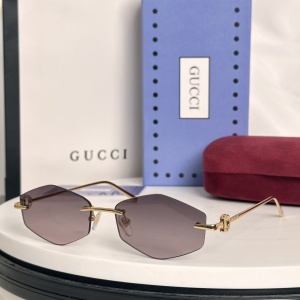 $56.00,Gucci Sunglasses  # 285926