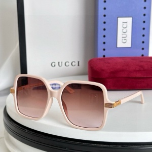 $56.00,Gucci Sunglasses  # 285957