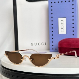 $56.00,Gucci Sunglasses  # 285961