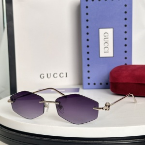 $56.00,Gucci Sunglasses  # 286027