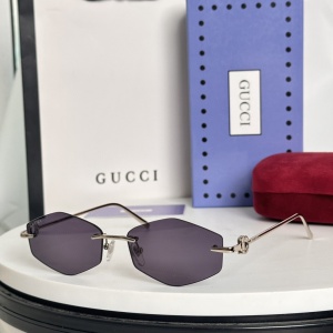 $56.00,Gucci Sunglasses  # 286030
