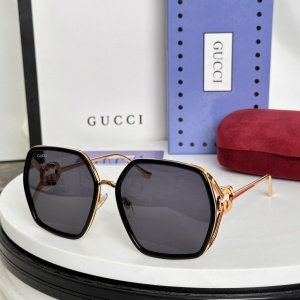 $56.00,Gucci Sunglasses  # 286064