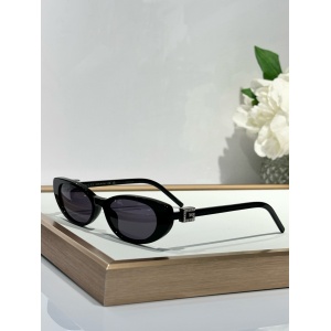 $56.00,Gucci Sunglasses  # 286282