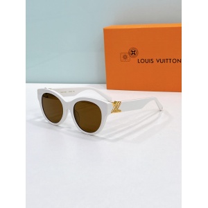 $56.00,Louis Vuitton Sunglasses  # 286337
