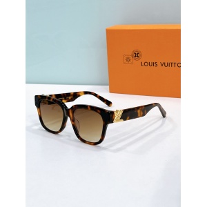 $56.00,Louis Vuitton Sunglasses  # 286347