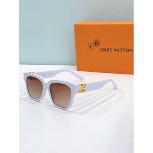 $56.00,Louis Vuitton Sunglasses  # 286348