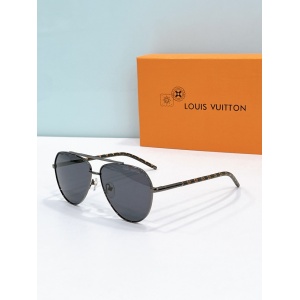 $56.00,Louis Vuitton Sunglasses  # 286352