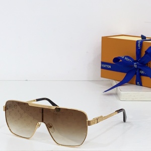 $56.00,Louis Vuitton Sunglasses  # 286376