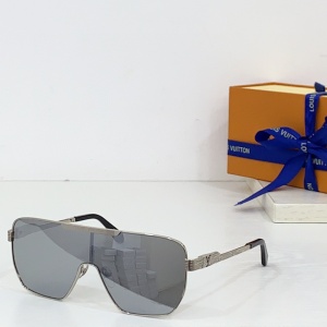 $56.00,Louis Vuitton Sunglasses  # 286377