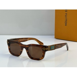 $56.00,Louis Vuitton Sunglasses  # 286395