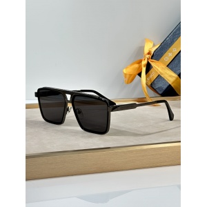 $56.00,Louis Vuitton Sunglasses  # 286398