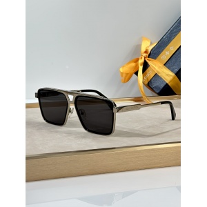 $56.00,Louis Vuitton Sunglasses  # 286404