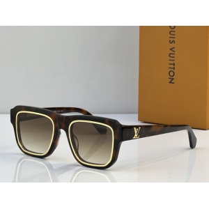 $56.00,Louis Vuitton Sunglasses  # 286408