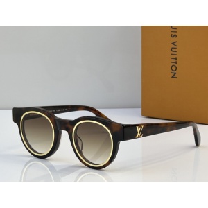 $56.00,Louis Vuitton Sunglasses  # 286418