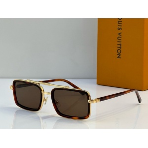 $56.00,Louis Vuitton Sunglasses  # 286424