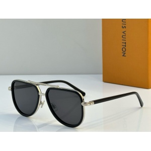 $56.00,Louis Vuitton Sunglasses  # 286427