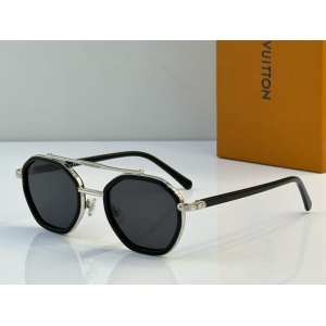 $56.00,Louis Vuitton Sunglasses  # 286436