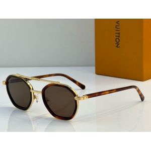 $56.00,Louis Vuitton Sunglasses  # 286438