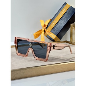 $56.00,Louis Vuitton Sunglasses  # 286448