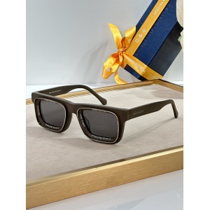 $56.00,Louis Vuitton Sunglasses  # 286452