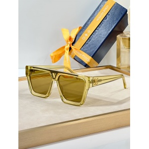 $56.00,Louis Vuitton Sunglasses  # 286462