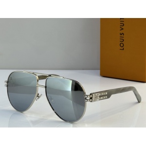 $56.00,Louis Vuitton Sunglasses  # 286467