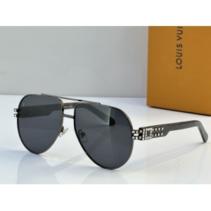 $56.00,Louis Vuitton Sunglasses  # 286471