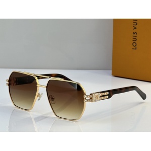 $56.00,Louis Vuitton Sunglasses  # 286477