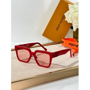 $56.00,Louis Vuitton Sunglasses  # 286494