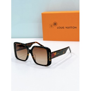 $56.00,Louis Vuitton Sunglasses  # 286523