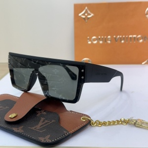 $56.00,Louis Vuitton Sunglasses  # 286555