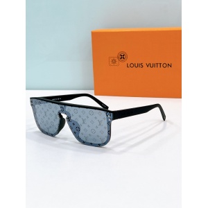 $56.00,Louis Vuitton Sunglasses  # 286569