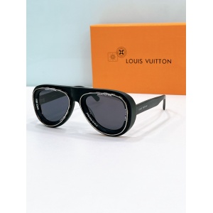 $56.00,Louis Vuitton Sunglasses  # 286574